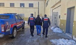 Gaziantep’te aranan şahıs JASAT’tan kaçamadı