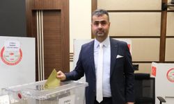 Gaziantep’te kuyumcular sandık başına gitti! Tuncay Tabur güven tazeledi…