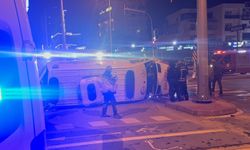 Hasta taşıyan ambulansla otomobil çarpıştı