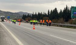 Gaziantep otoyolunda neler oluyor? Bir kaza daha! Temizlik yapan işçilere otomobil çarptı: Ölü ve yaralılar var