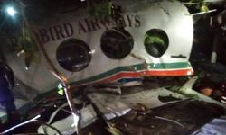 Hindistan’da uçak düştü