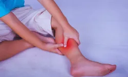 Gece artan eklem ağrıları "kireçlenme" habercisi olabilir!