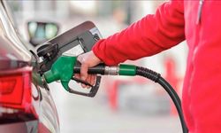 9 Şubat Güncel Akaryakıt Fiyatları Açıklandı: İstanbul, Ankara, İzmir’de Benzin, Motorin ve LPG Ne Kadar Oldu?