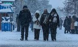 İstanbul’da Kar Alarmı! Valilik İlçe İlçe Açıkladı, İşte Beklenen Saatler