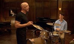 Whiplash Filmi Oyuncuları Kimler, Konusu Nedir? Bu Akşam TV’de İzleyicisiyle Buluşuyor