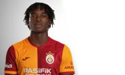 Renato Nhaga Müslüman mı, dini inancı ne? Namaz kılıyor mu, bu konuda açıklama yaptı mı?