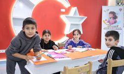 Sultangazi’de çocuklar için örnek proje: Kütüphanede hem öğreniyor hem eğleniyorlar