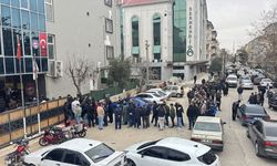 Gaziantep’te uzun kuyruklar oluşmuştu! Bakanlıktan APP plaka açıklaması