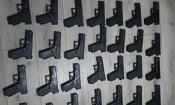 Emniyetten şok baskın! Evinden cephanelik çıktı...