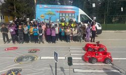Gaziantep’te jandarmadan öğrencilere güvenli trafik eğitimi! 76 ilkokul öğrencisine eğitim verildi…