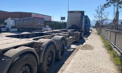 İki tırın arasında feci ölüm! Sıkışarak hayatını kaybetti