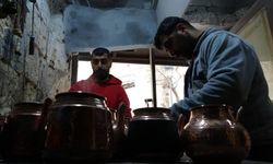 Gaziantep'te kalaycılarin bayram mesaisi! Yoğun mesai harcıyorlar…