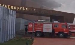 Gaziantep  Üniversitesi'nde yangın paniği! Kongre merkezinde milyonlarca liralık zarar...