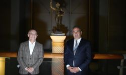 Gaziantep’te yoğun ilgi gören Mars heykelinin önü genişletildi!