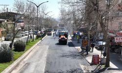 Kahramanmaraş’ta asfalt mesaisi sürüyor! Cadde ve sokaklar yenileniyor…