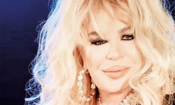 Zerrin Özer’e Telif Şoku! “Ömür Geçiyor” Albümü Davasında Karar Çıktı