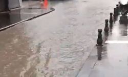 Gaziantep’te yağış krizi! Bazı sokaklar göle döndü