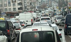 Gaziantep’te trafik çilesi bitmiyor!