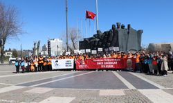 LÖSEV gençlerinden Gaziantep’de farkındalık etkinliği