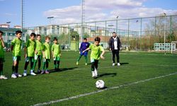 Geleceğin yıldızları Gaziantep’te sahne aldı! Minik sporcular aynı sahada buluştu