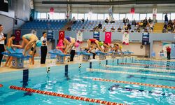 Minik kulaçlar Alleben’de buluştu! Sporcu ve antrenörlerden tam not…