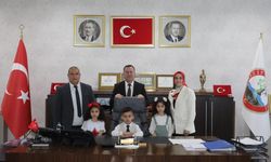 Başkan Doğan, koltuğunu devretti! ​"Geleceğin mimarlarına güvenimiz tam"