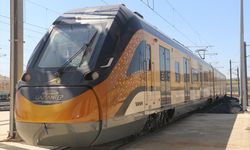 Gaziantep’in ulaşımına yerli dokunuş! Yerli ve milli trenler raylara inmeye hazırlanıyor!