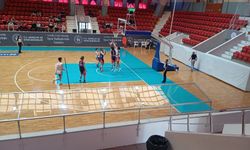 GKV’nin namağlup şampiyon takımı Türkiye Finallerinde!