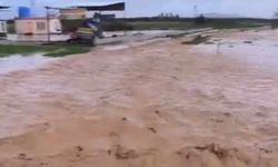 Gaziantep'te sağanak yağış sele neden oldu! İşte o anlar...
