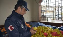 Gaziantep'te pazarcının hilesi pes dedirtti (VİDEO HABER)