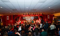 Gaziantep Kolej Vakfı'nda buruk 23 Nisan