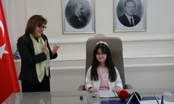 Gaziantep Büyükşehir’de devir teslim! Başkan Şahin koltuğunu devretti