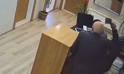 Belediye personeline satırla saldırdı! O anlar kamerada…