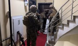 Şafak operasyonunda servet çıktı! Emlakçı ve galerici görünümlü tefecilik ağı çökertildi