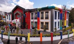 Gaziantep’te Bakan Tekin’in katılımıyla Fatma-Meral-Beyhan Uslu Kreşi açıldı