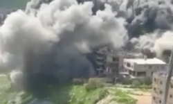 İsrail Nebatiye kentinde idari binayı vurdu: Çok sayıda ölü!