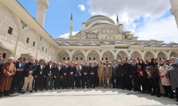 Gaziantep’te mukaddes emanetler sergisi kapılarını açtı