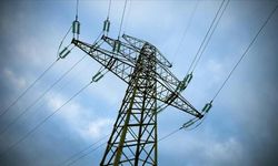 Türkiye’de enerjide tarihi eşik! Kurulu güç 125 bin megavatı aştı