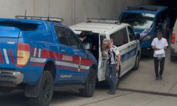 Gaziantep'te taksiciyi rehin alıp polise ateş etmişti! O zanlı tutuklandı