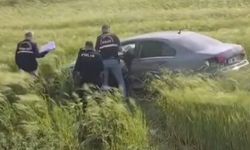 Gaziantep’te feci kaza! Çarpışan otomobiller tarlaya uçtu! Yaralılar var….