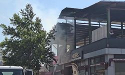 Gaziantep'te muhasebeciler çarşısında korkutan yangın!