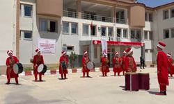Gaziantep’te özel bireylerden oluşan mehteran takımından özel performans