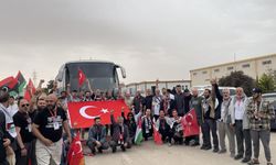 Gazze'ye umut konvoyu: 400 aktivist Trablus'tan hareket etti