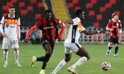 Gaziantep FK evinde yıkıldı! Başakşehir'e 2-1 mağlup oldu
