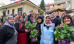 Gaziantep’te önemli buluşma! Fatma Şahin, mahalle sakinlerini dinledi…