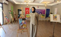 Gaziantep’te sessiz bir fırçanın yolculuğu! İşitme engelli Çelik resim sergisini açtı