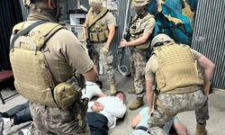 Silahlı suç örgütüne büyük darbe! Çok sayıda şüpheli tutuklandı…