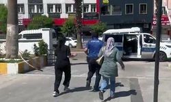Gaziantep’te kimliğini unutan öğrenciye polis yardım etti! (VİDEO HABER)