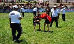 Aşırtmalı Aba Güreşi Türkiye Şampiyonası Gaziantep’te başladı