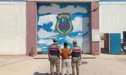Gaziantep JASAT suçluların ensesinde! Saklandığı adreste yakalandı